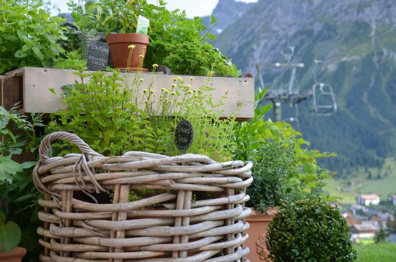 Hotel Restaurant Formarin Oberlech ภายนอก รูปภาพ