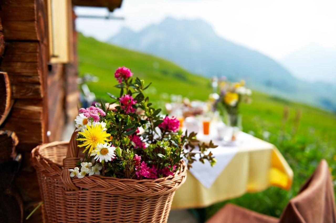 Hotel Restaurant Formarin Oberlech ภายนอก รูปภาพ