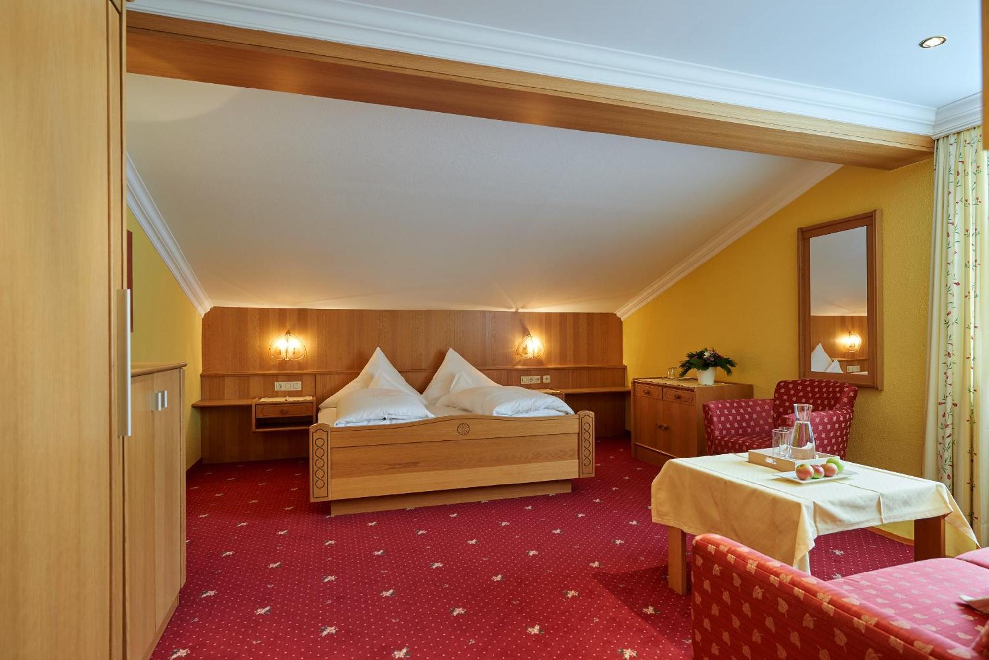 Hotel Restaurant Formarin Oberlech ห้อง รูปภาพ