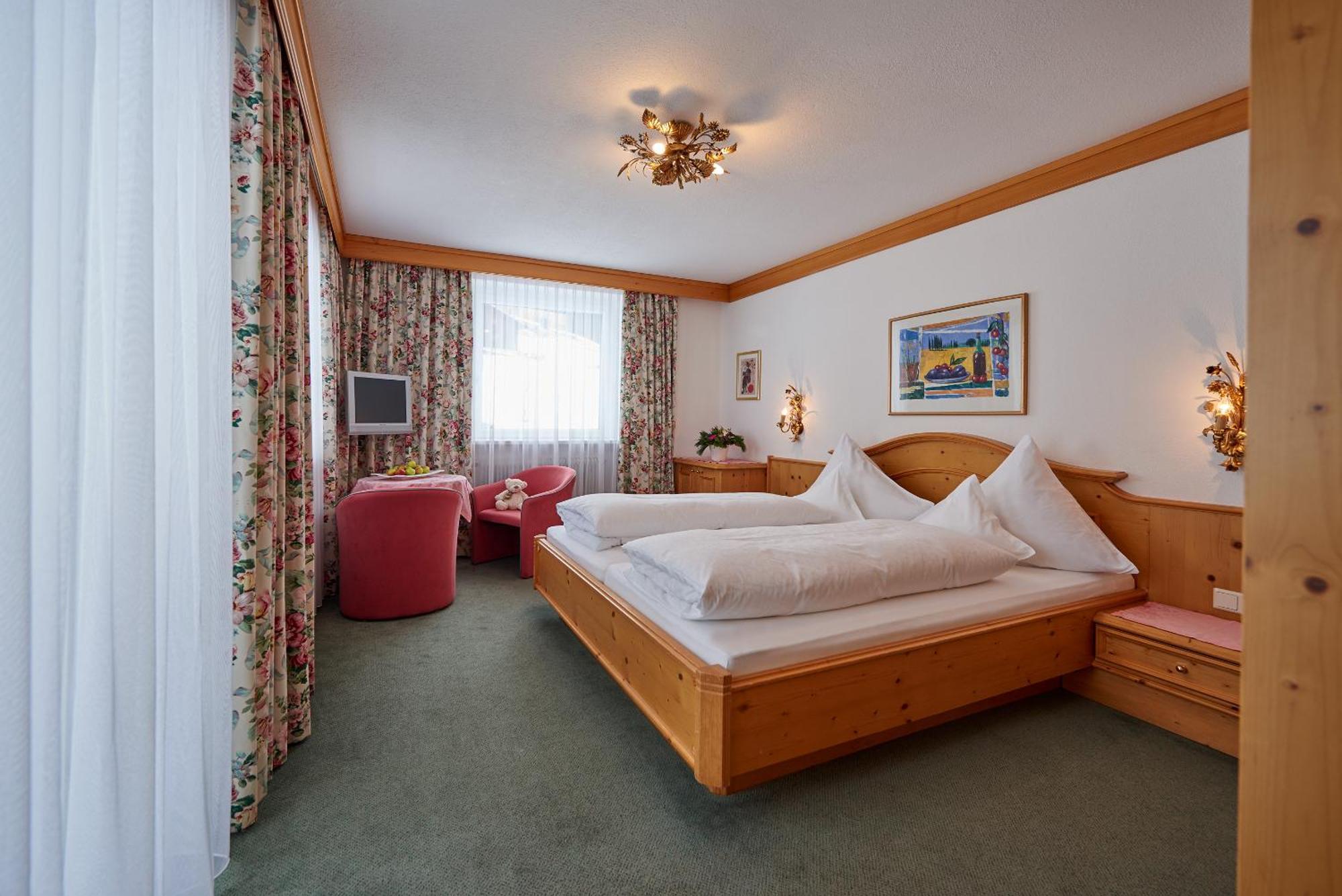 Hotel Restaurant Formarin Oberlech ห้อง รูปภาพ