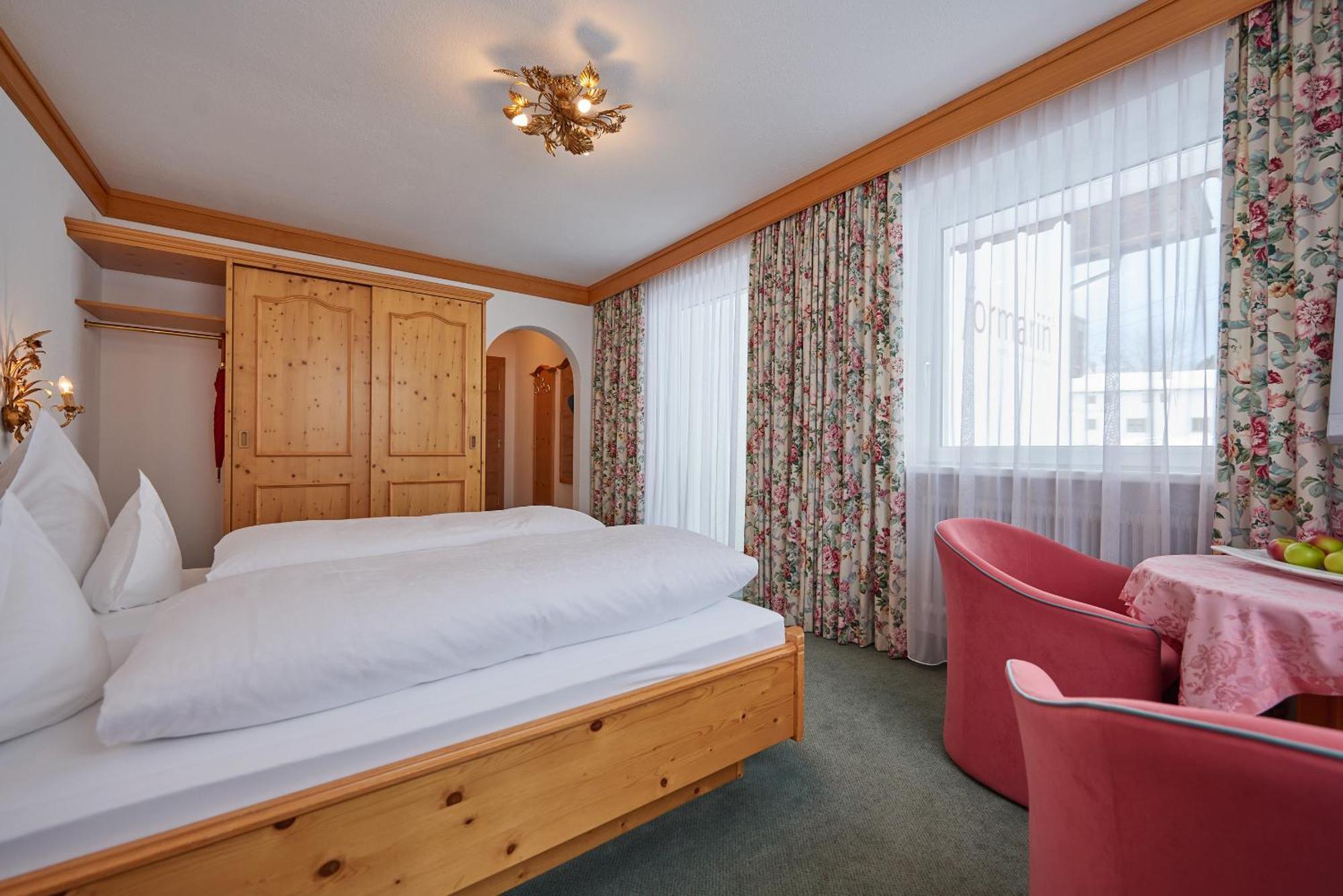 Hotel Restaurant Formarin Oberlech ห้อง รูปภาพ