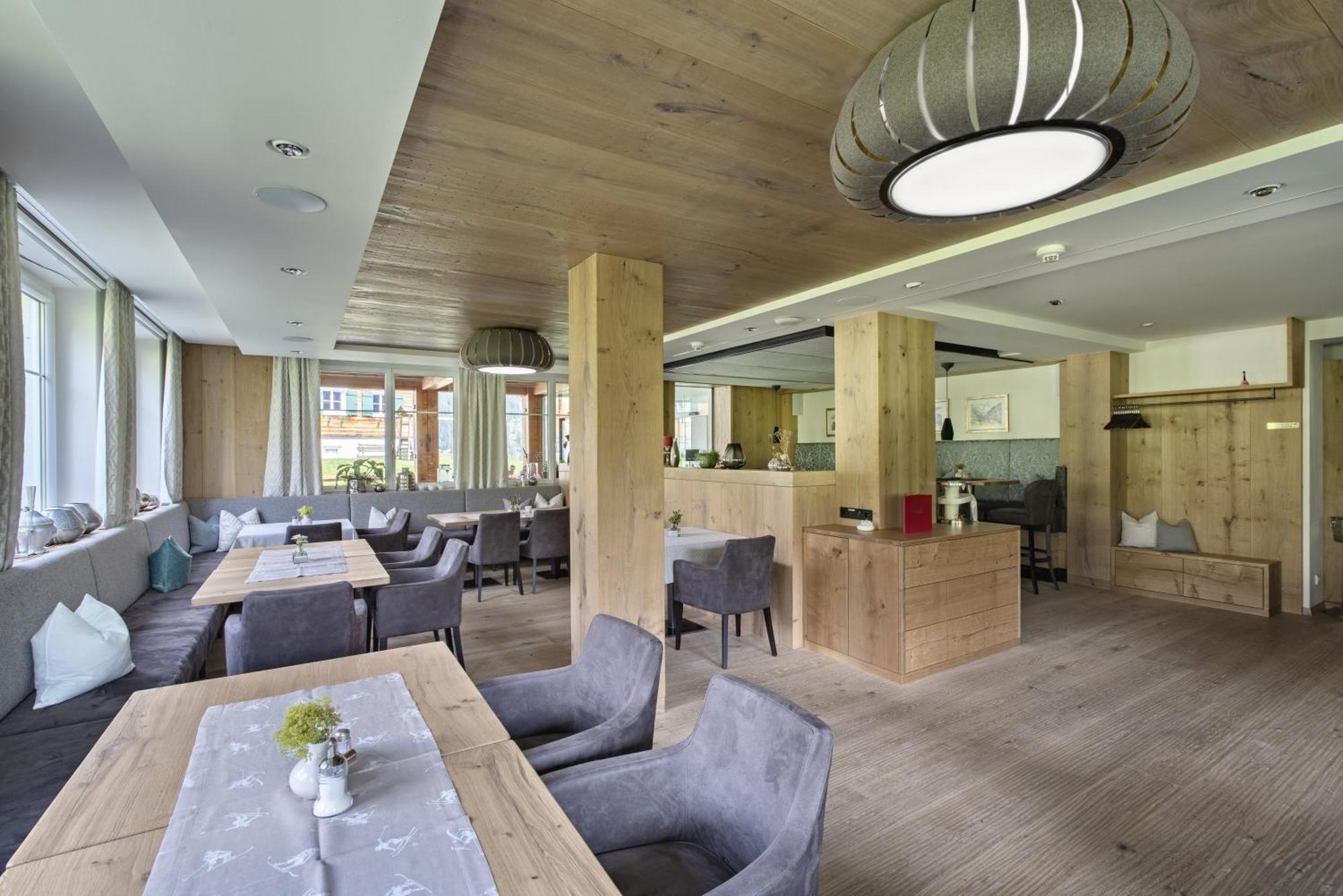 Hotel Restaurant Formarin Oberlech ภายนอก รูปภาพ