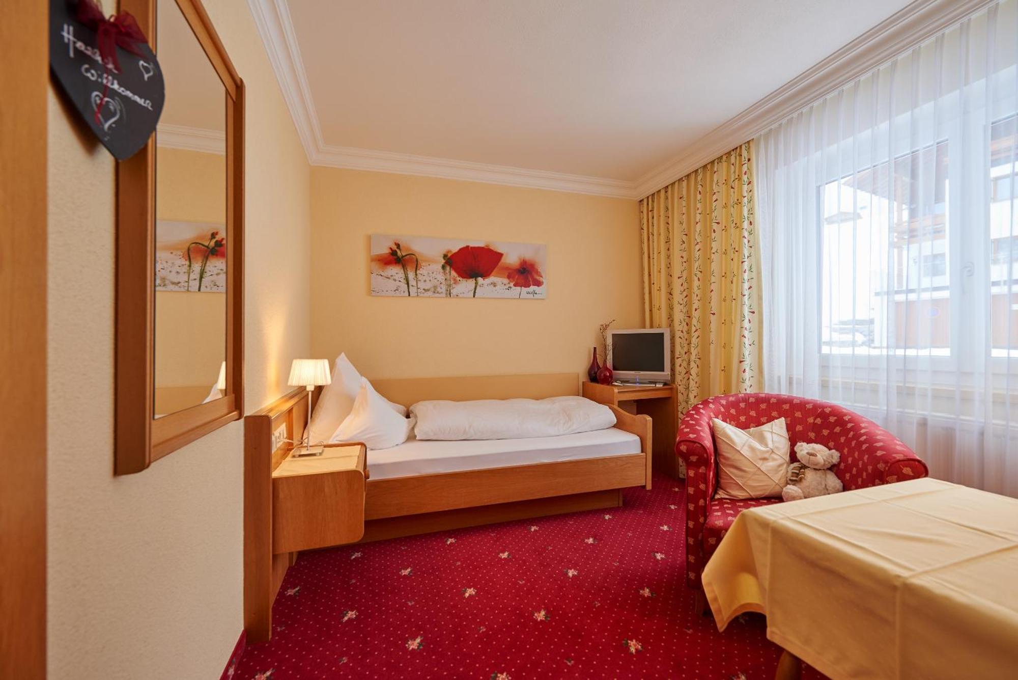 Hotel Restaurant Formarin Oberlech ห้อง รูปภาพ