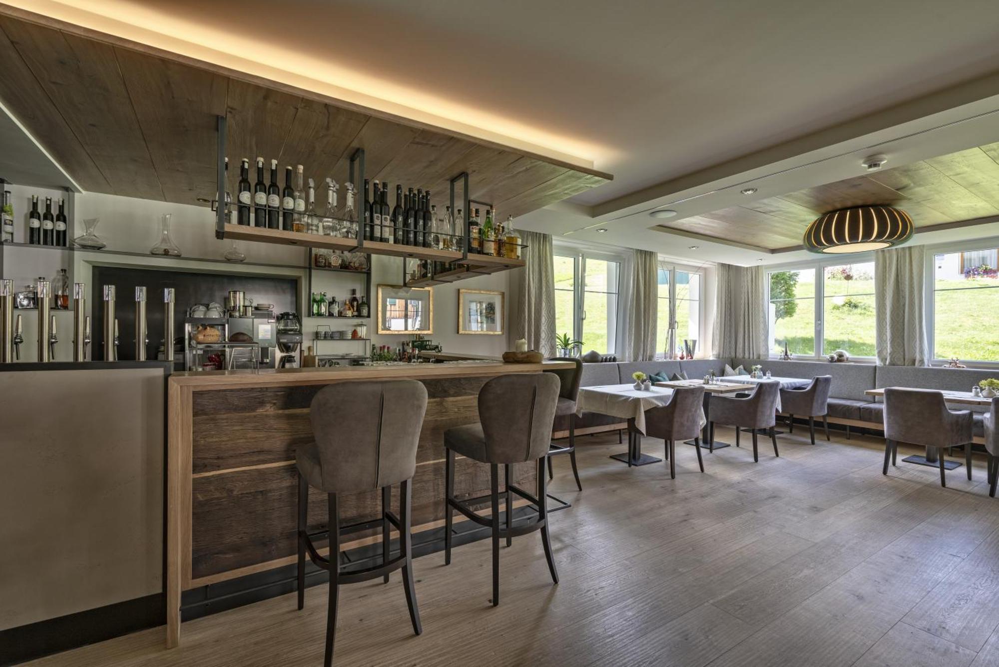 Hotel Restaurant Formarin Oberlech ภายนอก รูปภาพ